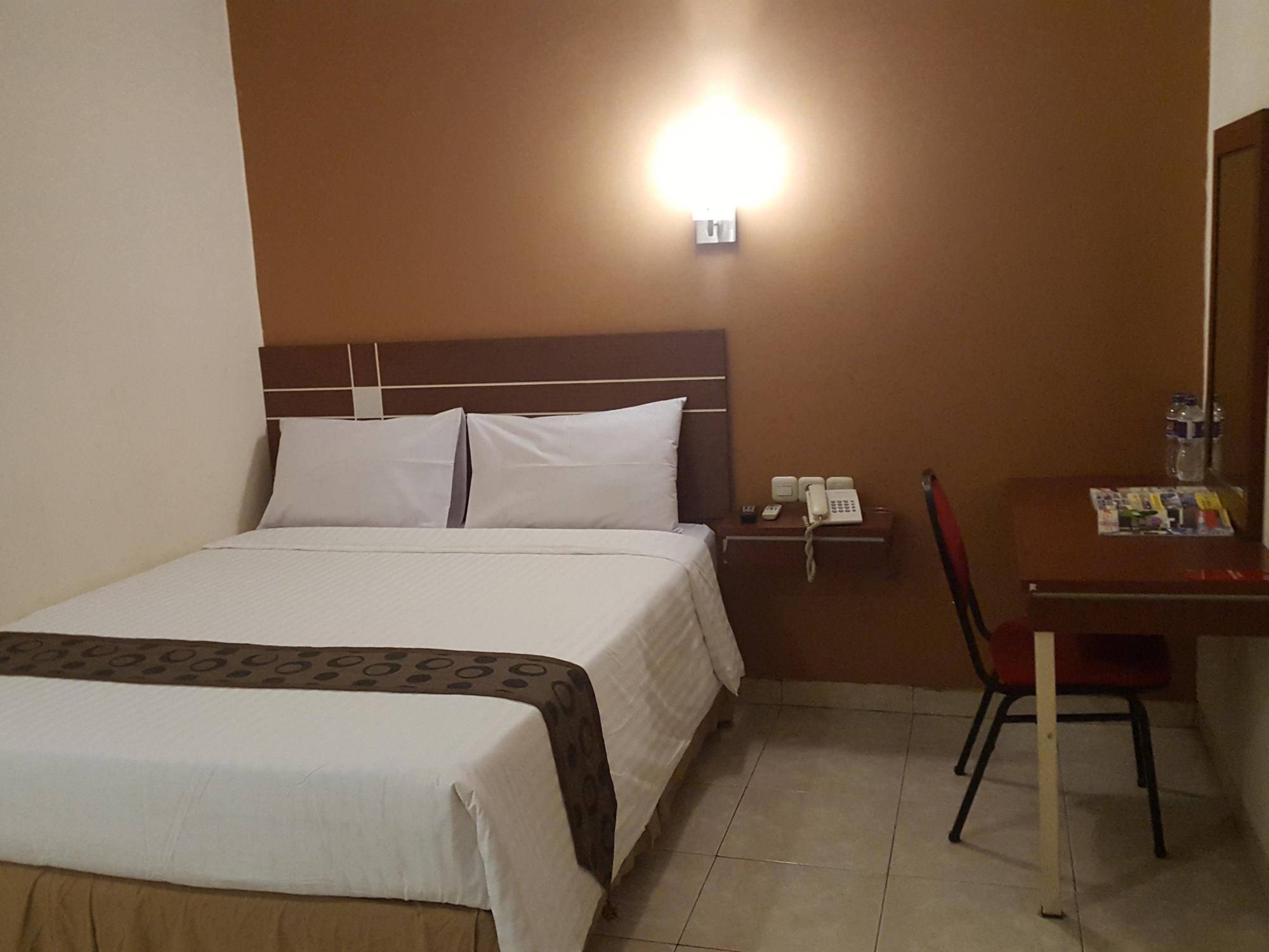 Urbanview Trisula Hotel נקסר מראה חיצוני תמונה